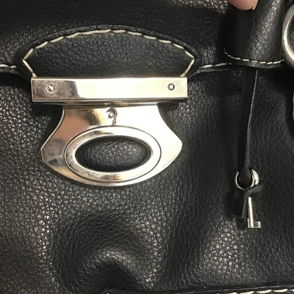 TOD'S Black Pebbled Leather Dual Handle Shoulder Bag - Picture 11 of 14